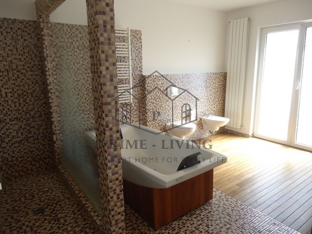 VILA CU 5 CAMERE IN COMPLEX REZIDENTIAL PE LANGA GRADINA ZOO - Poză 7