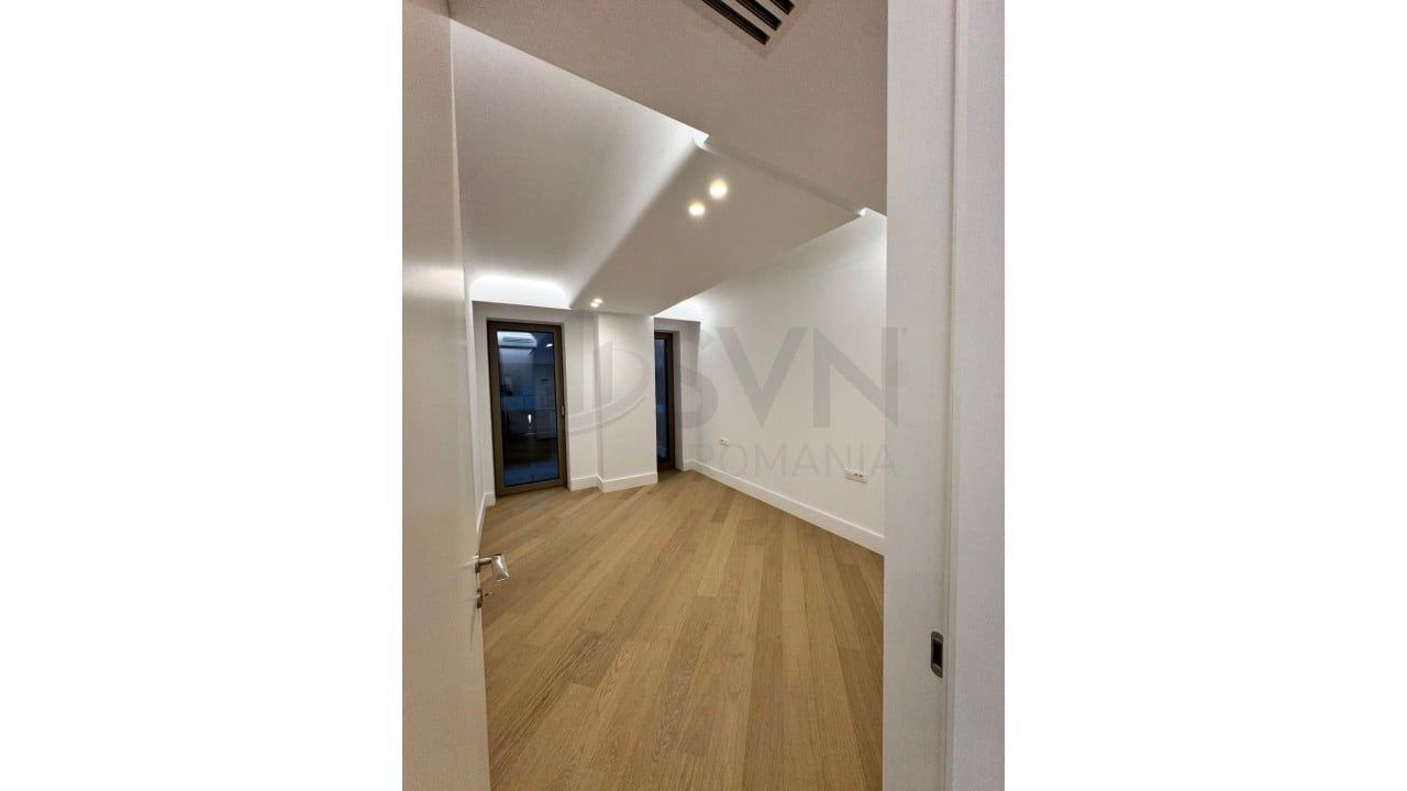 REA1028031 Apartament 3 camere Exclusivist in zona de Nord Finisaje High End - Poză 12