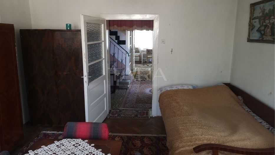 Casa de vanzare cu 4 camere in Marasti - Poză 2