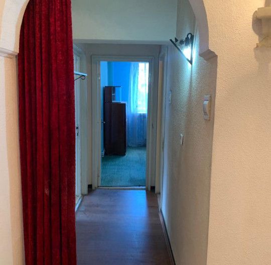 Vanzare Apartament 3 camere Ultracentral - Poză 4