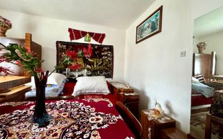 Casa cu teren de 5879 mp cu padure, Moeciu de Jos - Poză 8