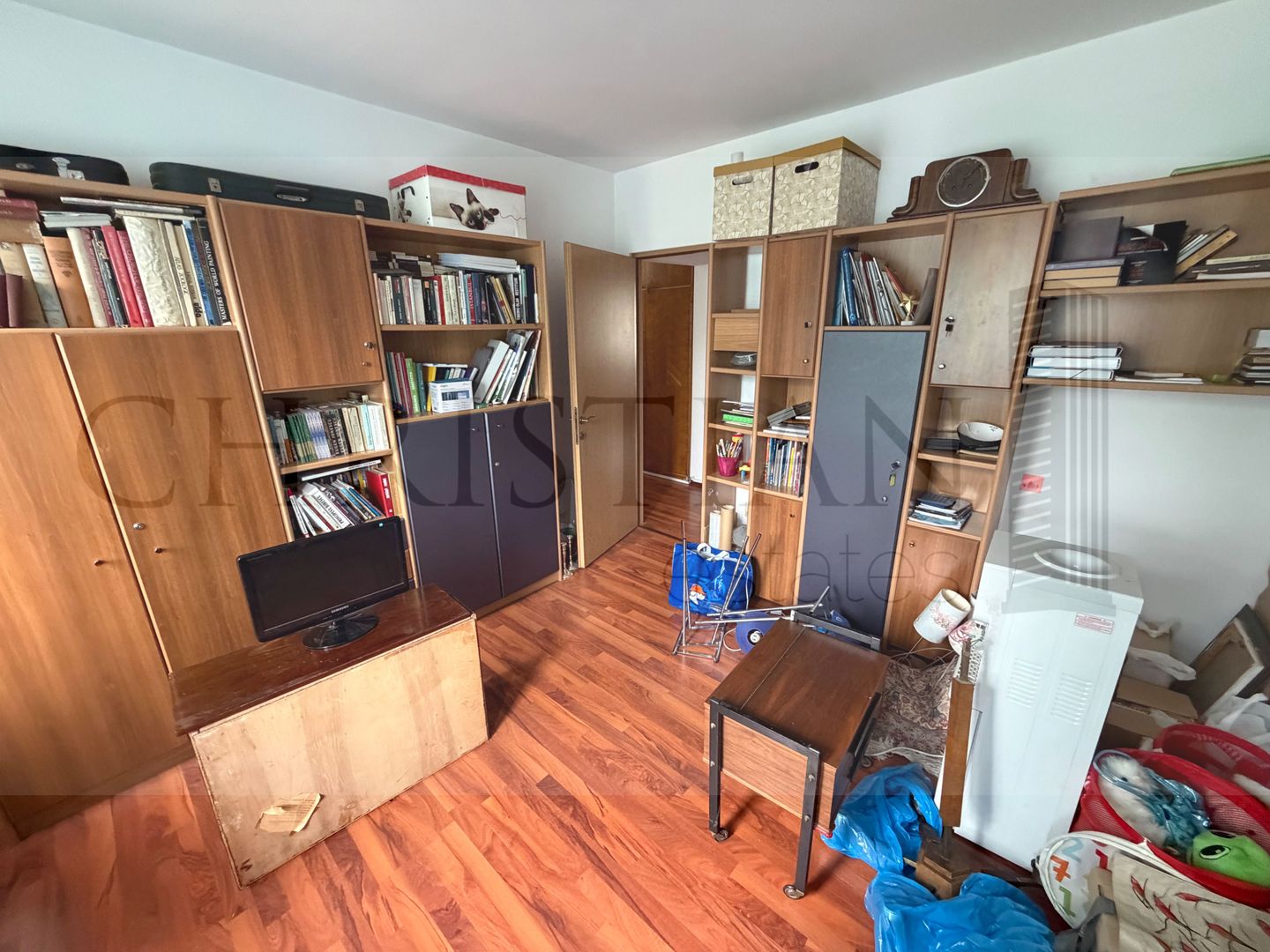 Apartament 4 camere 87 mp - Imobil 1965 - Etaj 1/4 - Poză 8