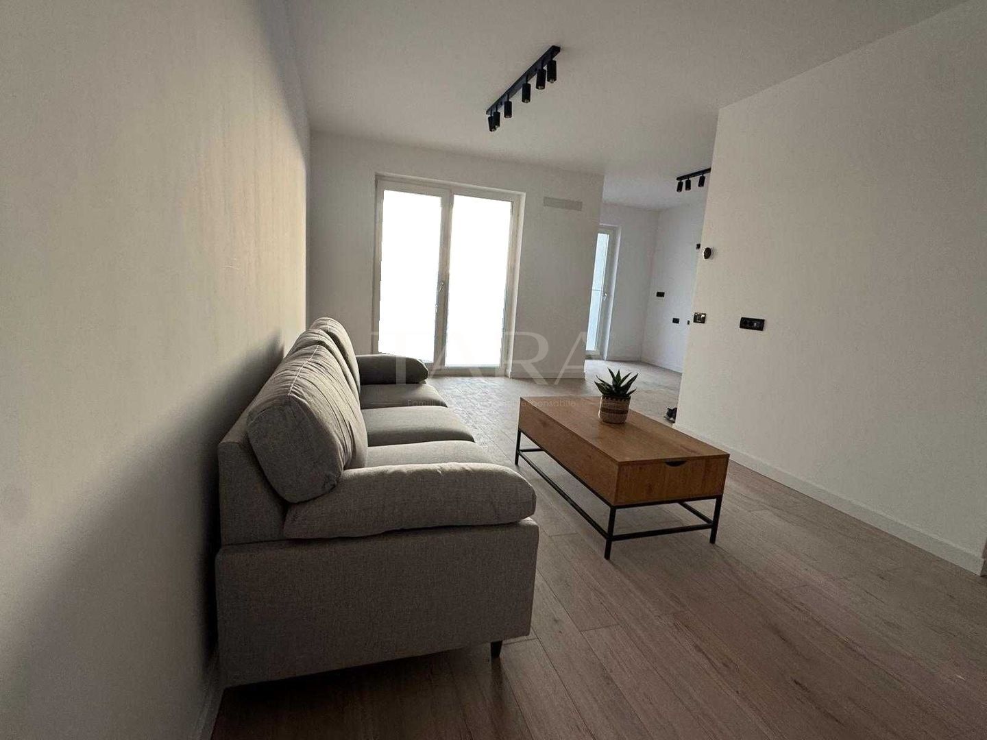 Apartament 2 camere, 58 mp + terasă 13 mp, zona Auchan - Poză 1