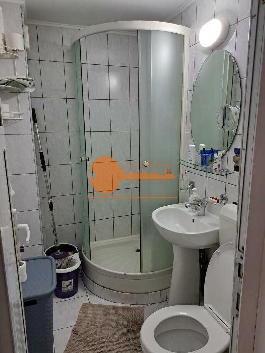 4 camere 13 septembrie - 1988 - Poză 9