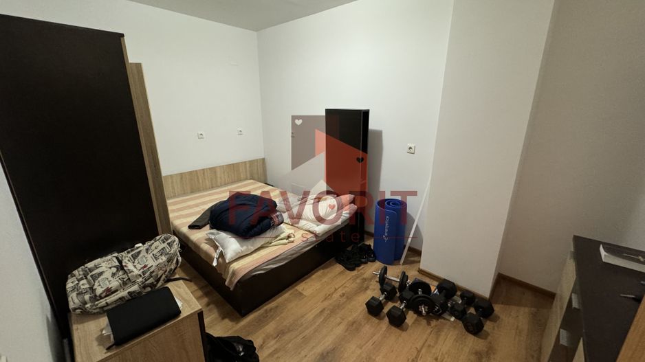 Disponibil imediat. Boxa in CF. Pozitie excelenta - Poză 7