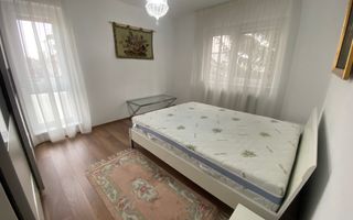 Apartament spațios de 2 camere la vilă – Confort și intimitate lângă Sub Arini - Poză 4