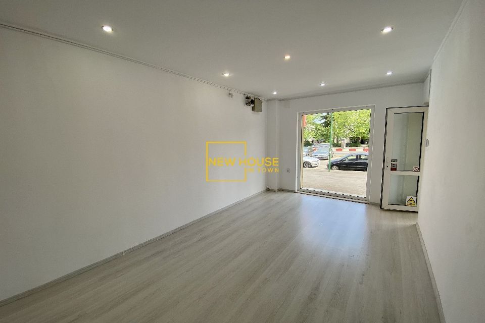Spatiu comercial de inchiriat la parter in zona Astra - Poză 8