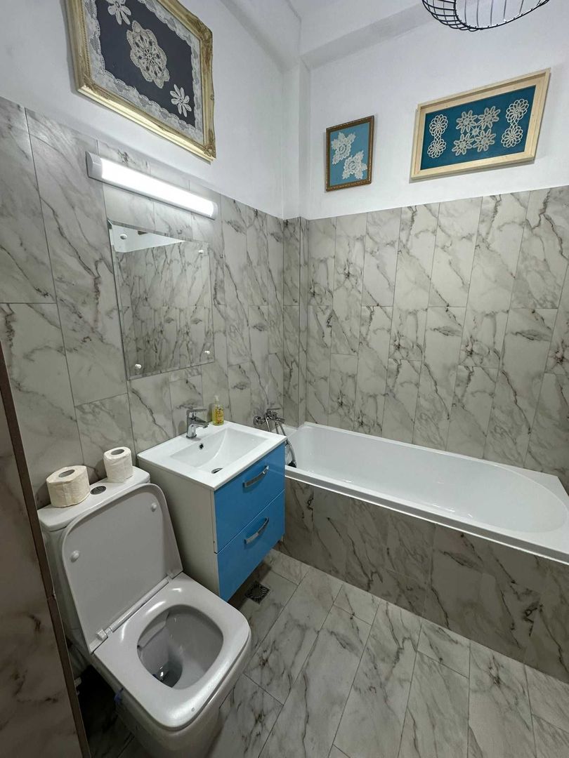 Casa deosebita  D+P+E+M zona centrala - Poză 7