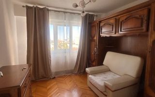 Etaj intemerdiar. Zona Dacia. Cu centrala proprie - Poză 4