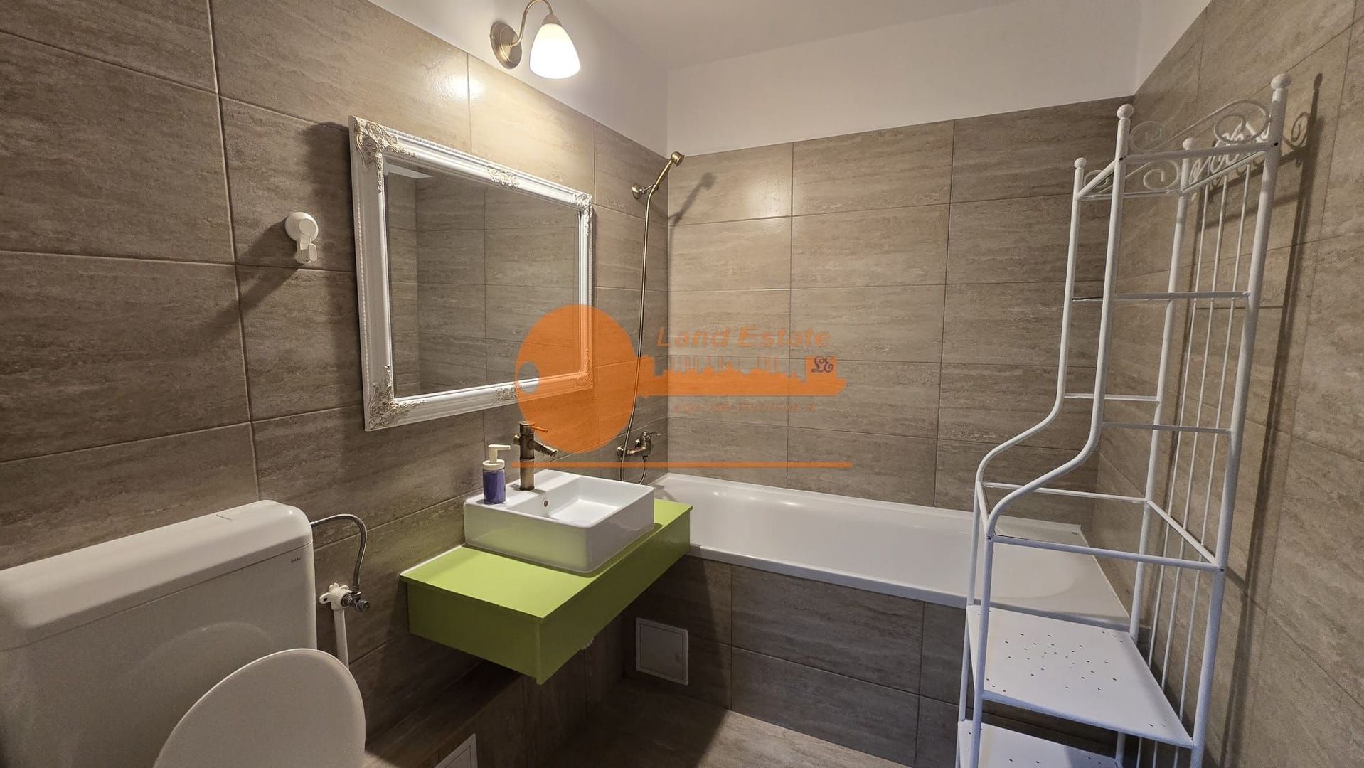 Apartament cu 4 camere in zona Lacul Tei - Bloc Reabilitat - Poză 24