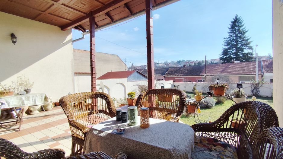 Casa cu 4 camere de vanzare in zona centrala – Louis Pasteur, Oradea - Poză 17