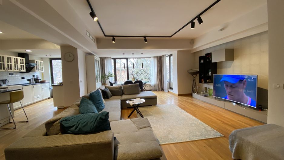 APARTAMENT SUPERB CU 4 DORMITOARE LÂNGĂ PARCUL HERASTRAU - Poză 1