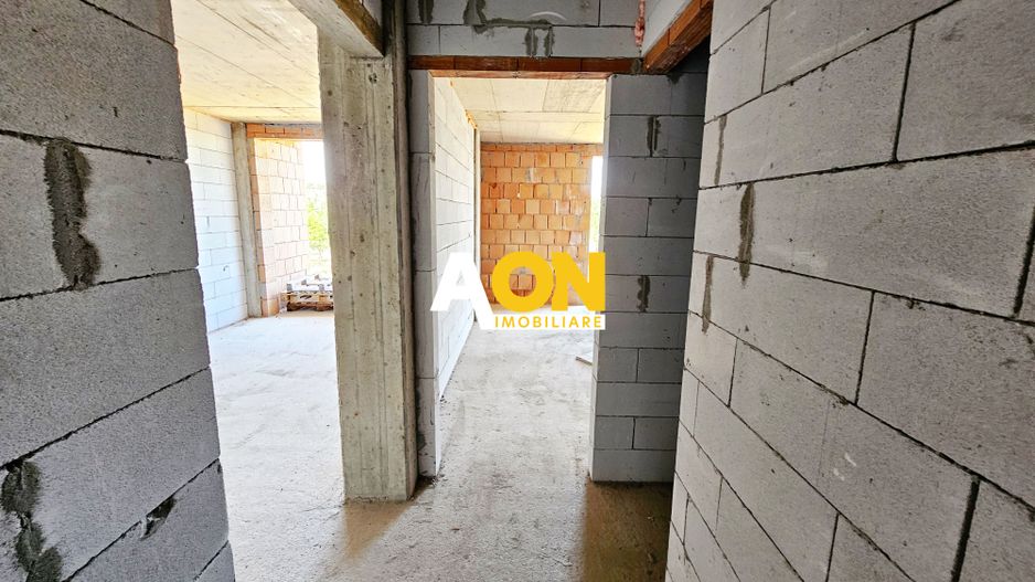 Apartament 3 camere, în zonă rezidențială exclusivistă, Cetate - Poză 3