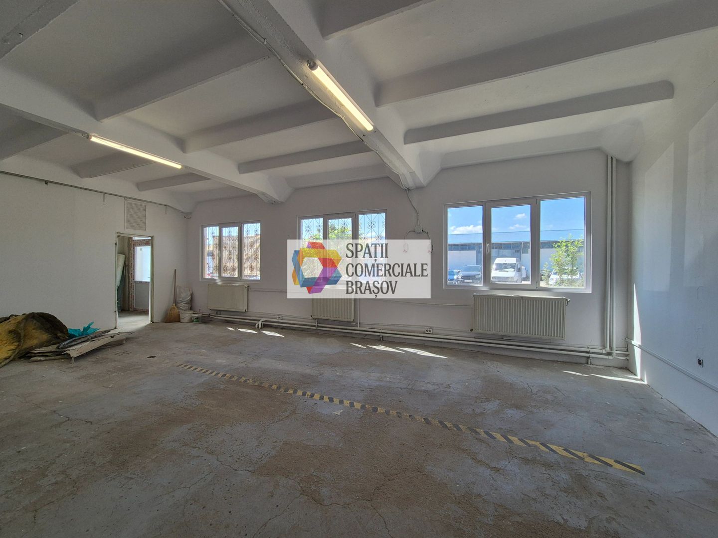 Spatiu versatil birouri/producție - 300 mp - Poză 4