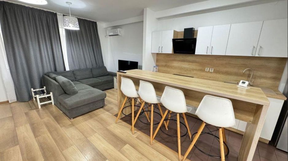 Casă / Vilă în Tunari - Poză 1