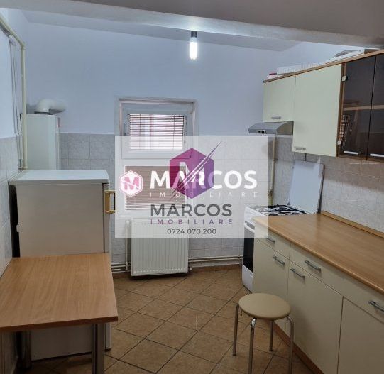 Apartament 3 camere et.10, Central, ID 954 - Poză 3