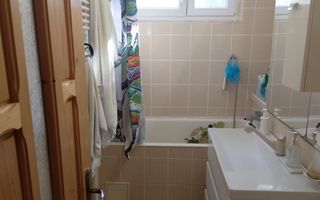 3 camere, etaj 1/4, foarte curat, liber! - Poză 6