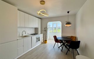 Apartament 3 camere decomandat Podu Ros  Piata Nicolina - Poză 3