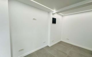 VANZARE SPATIU | 3 CAI ACCES | ZONA DECEBAL - Poză 3