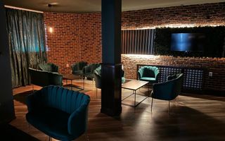Spațiu comercial ultracentral de închiriat, 371 mp, Liteni - Poză 8