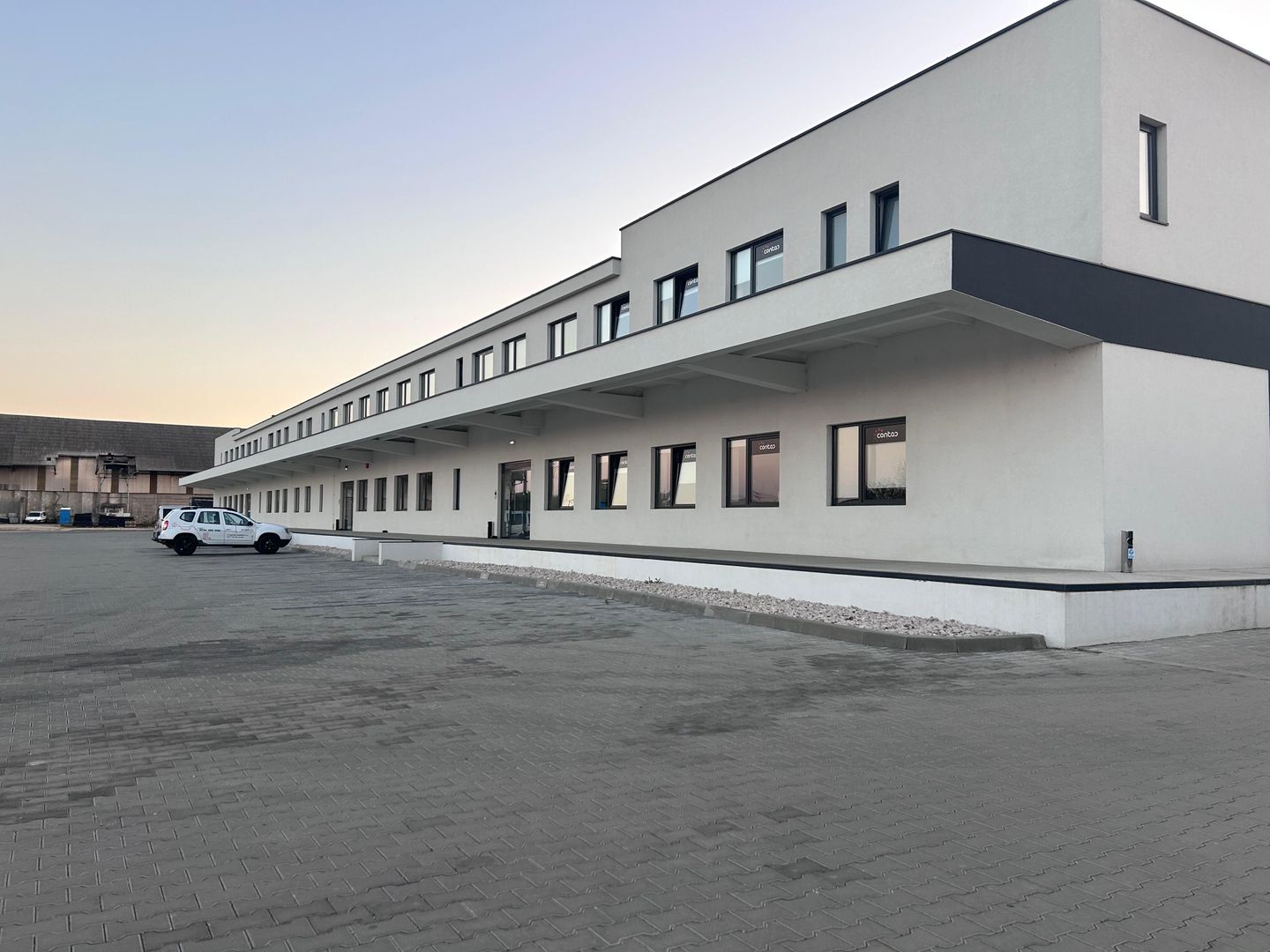 Descoperă un nou standard - Poetului Business Park Arad - Poză 3