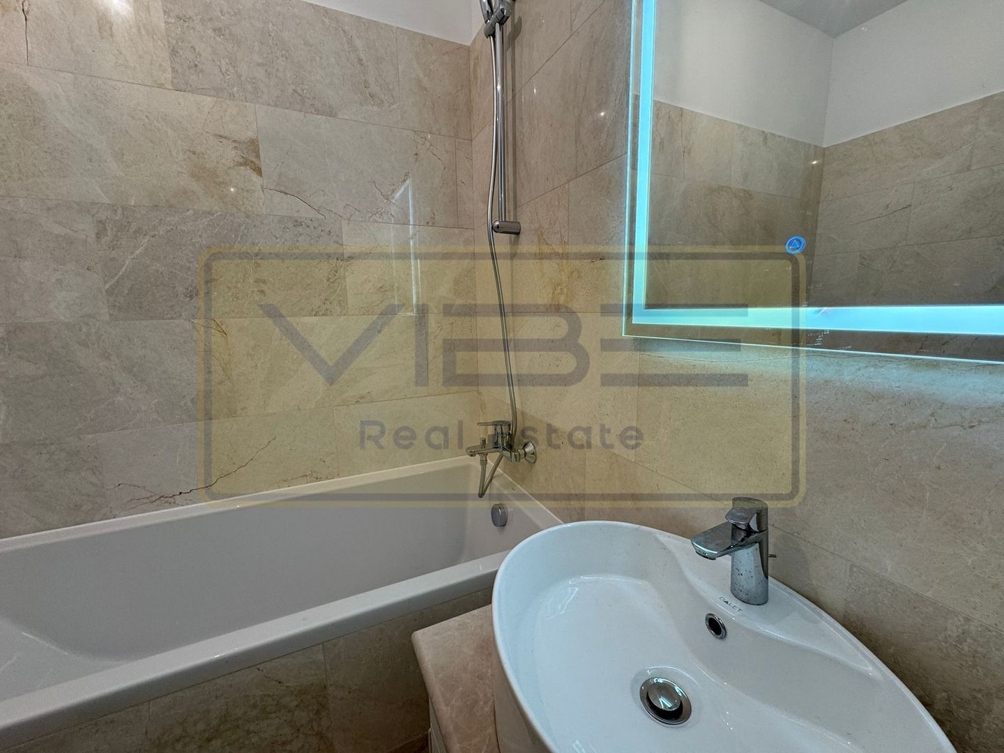 Apartament NOU 2 camere decomandat Royal Town - Poză 17