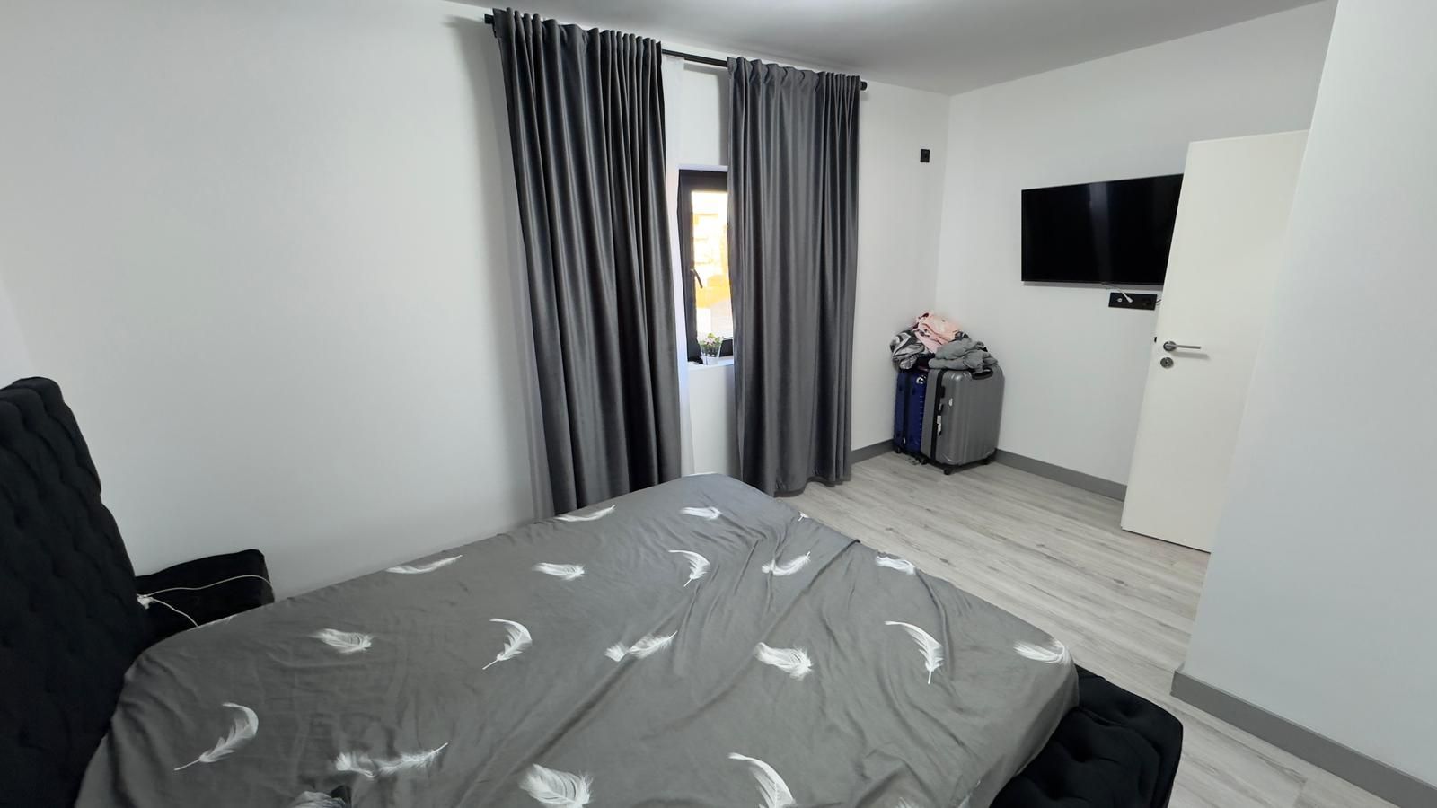 CASA SOS. CERNICA - MOBILATA, INCALZIRE IN PARDOSEALA, COMISION 0% - Poză 7