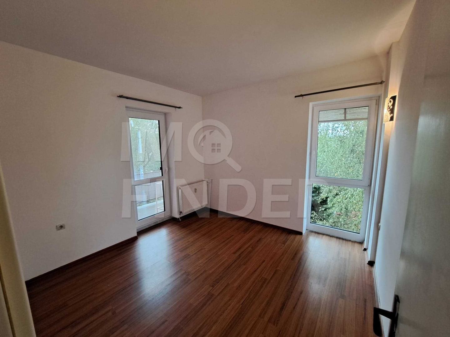Apartament 3 Camere Andrei Muresanu, zona de case - Poză 3