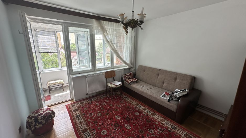 Apartament 2 camere etaj 2  decomandat - Poză 11
