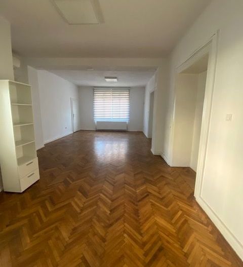 Spatiu de birou zona centrală - Poză 2