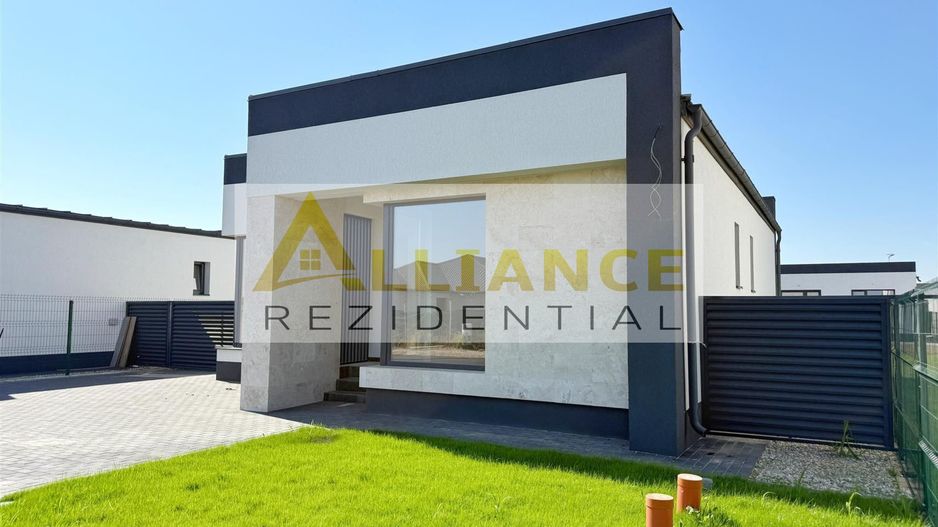 Casa individuala parter ~ 3 camere 2 bai + dressing ~ teren 330 mp~2 minute STV - Poză 1