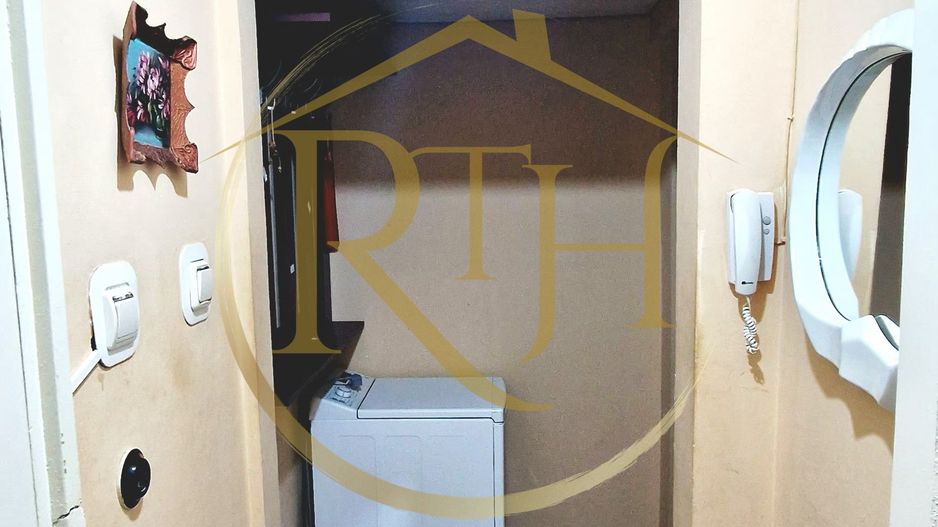 Inchiriez apartament cu 2 camere,clima centrala, zona Calea Sagului/ 300 euro. - Poză 13