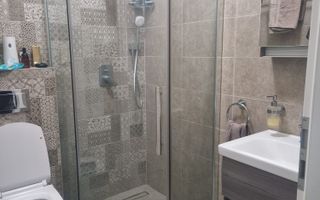 Apartament cu 3 camere decomandat in GIROC - Poză 5
