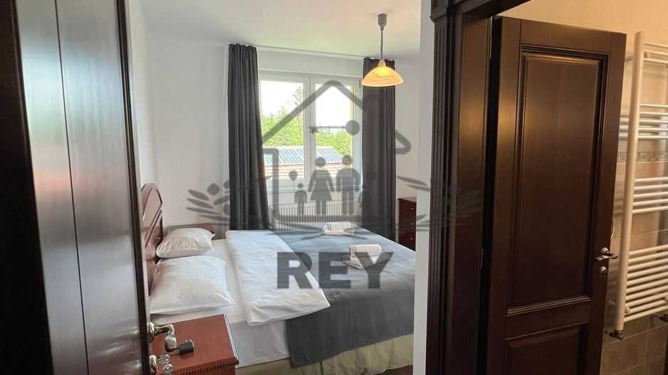 Casă de vacanța / Vilă în Păltiniș cu piscina acoperită și încălzită - Poză 4