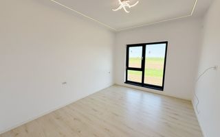 Vila individuala de vanzare, curte spatioasa, 4 camere, Berceni, Ilfov - Poză 12