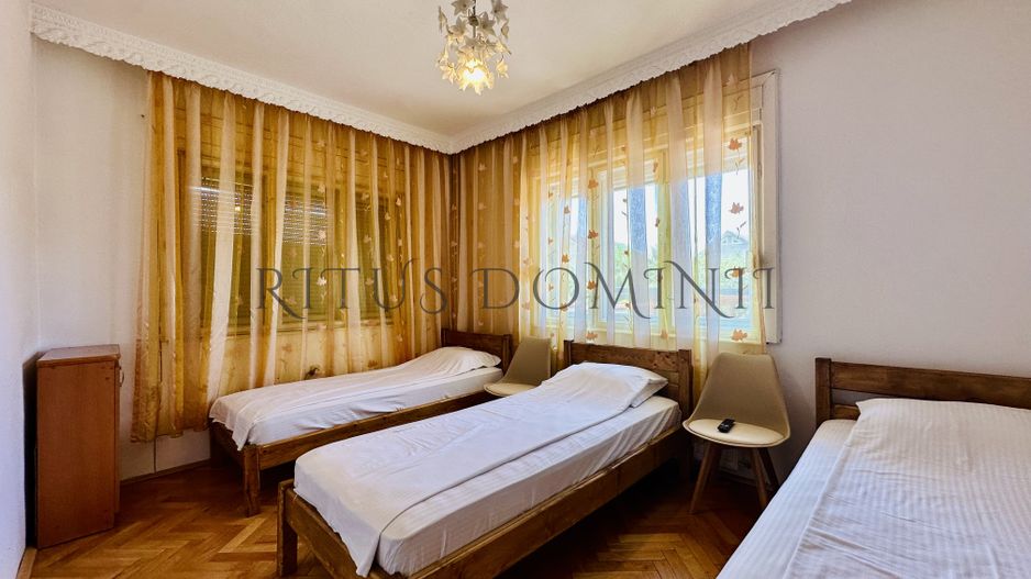 Apartament pentru 6 muncitori la Casa, Nufarul - Poză 7