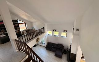 Casa de Vânzare la 4 km de Onești - Poză 7