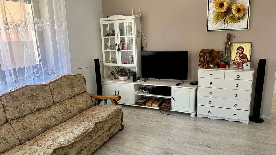 Pensiune de vânzare în Bobu, Scoarța - sau schimb cu apartament Timisoara  - Poză 11