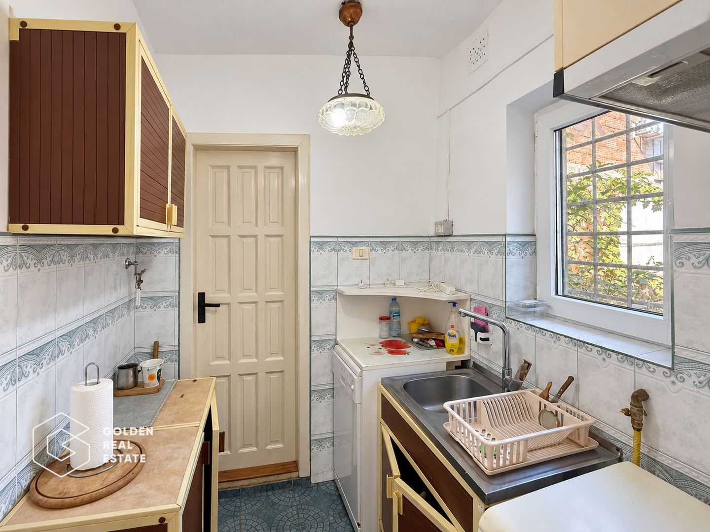 Casa din caramida, 3 camere + anexa, teren 262 mp,  zona Vlaicu - Poză 14