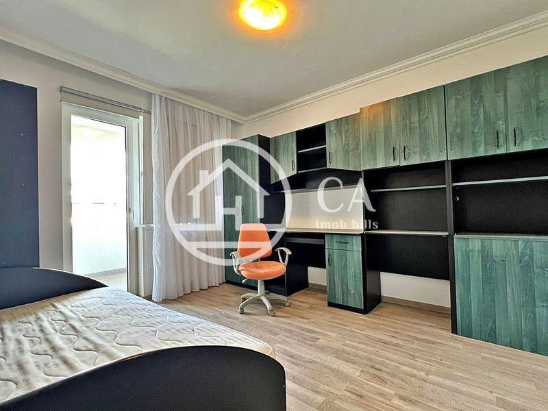 Casă de închiriat cu 4 camere în Cartierul Europa, Oradea - Poză 14