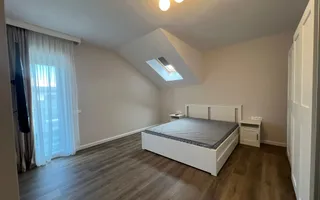 Apartament 3 camere, modern, suprafata generoasa - Poză 14