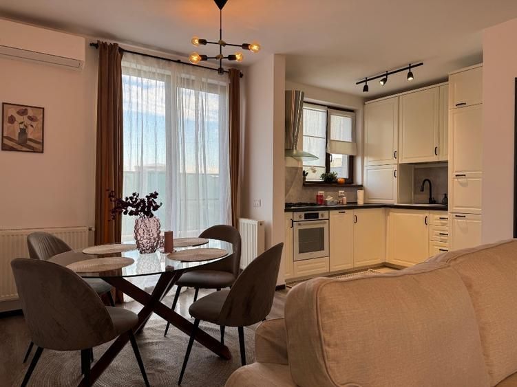 House for rent 4 rooms | Pipera-Voluntari | 2 parking spaces - Poză 3