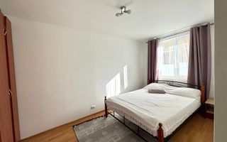 De vanzare apartament 3 camere Cosbuc parter de vanzare — Central - Poză 1