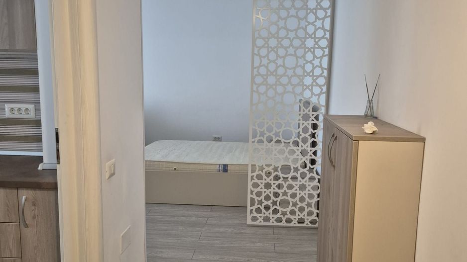 GARSONIERA - PARCARE INCLUSA, BUCATARIE INCHISA, CENTRALA PROPRIE - Poză 3