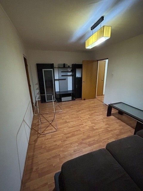 Apartament 3 camere de vanzare Gorjului - Poză 2