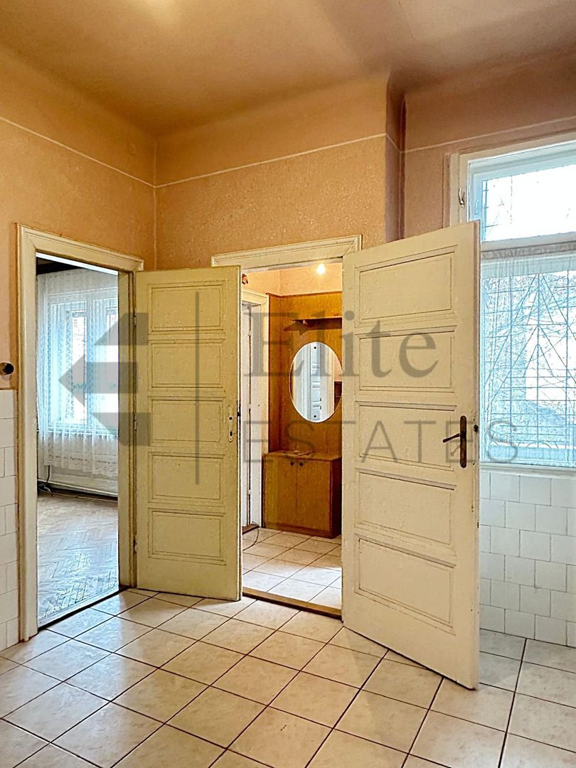 Apartament ultracentral in zona Teatrului din Oradea - Poză 8