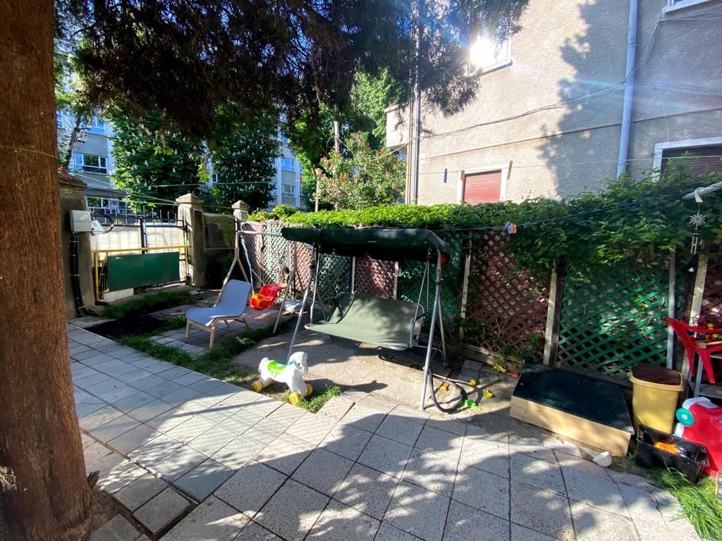 Casa  vila de vanzare cotroceni Zona Dr Leonte Anastasievici - Poză 14