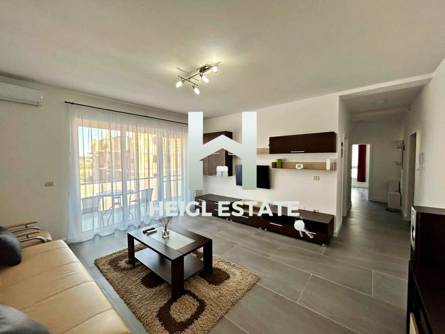 Apartament cu 2 camere + 2 locuri de parcare de vânzare, zona Dumbrăvița - Poză 3