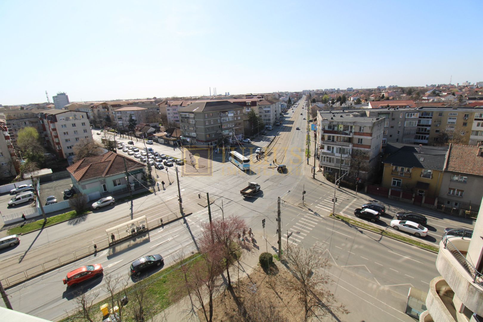 2 minute de Judetean, 2 camere, centrala proprie - Poză 1