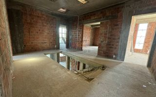 Vila deosebita, D+P+E+M, nefinalizata, 10 camere,2838m2, negociabil - Poză 22